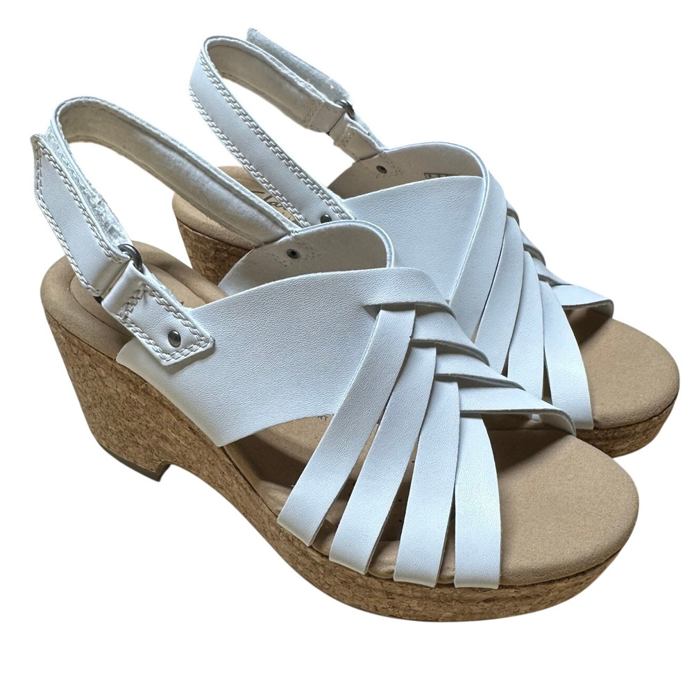 Clarks Giselle Ivy Women's Wedge Sandals in White Size 7.5M New in Box